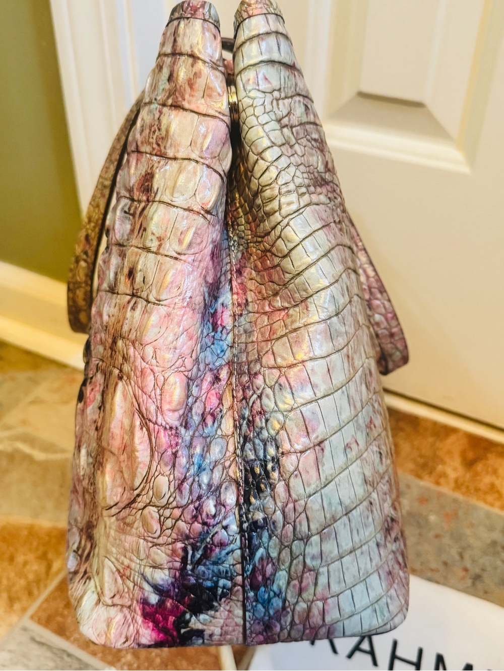 RARE! Collectors Vintage Brahmin Medium Julian Opal Croc Embossed Leather Tote! - Picture 6 of 16